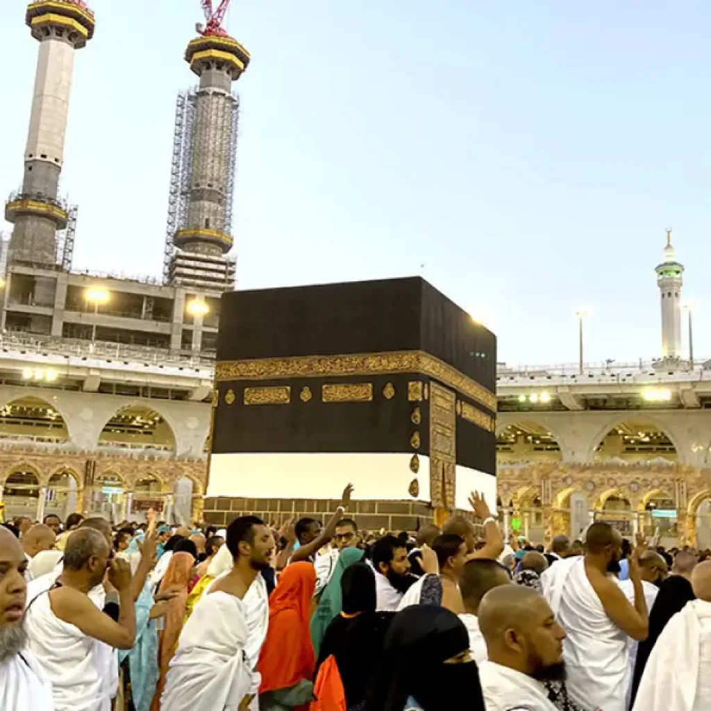 Hajj Package Deluxe Short Package Non Shifting 20/22 Days